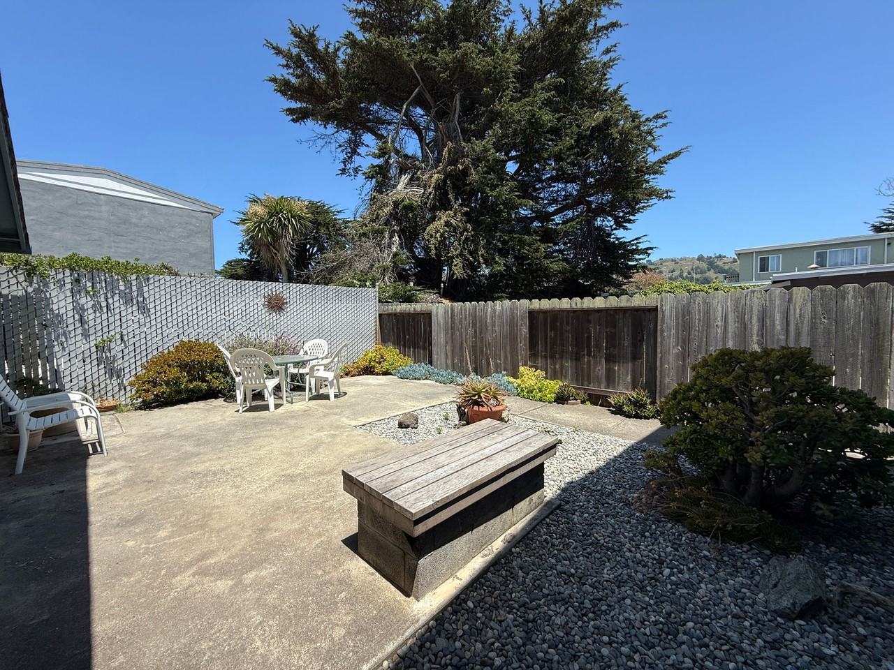 107 CLARENDON RD. - Photo 2 of 2