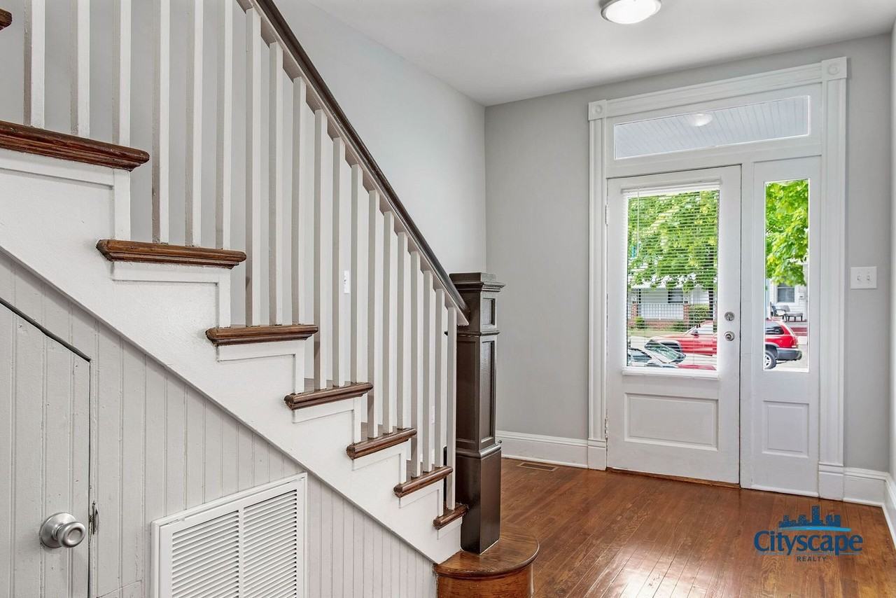 1419 Melton Ave - Photo 3 of 16