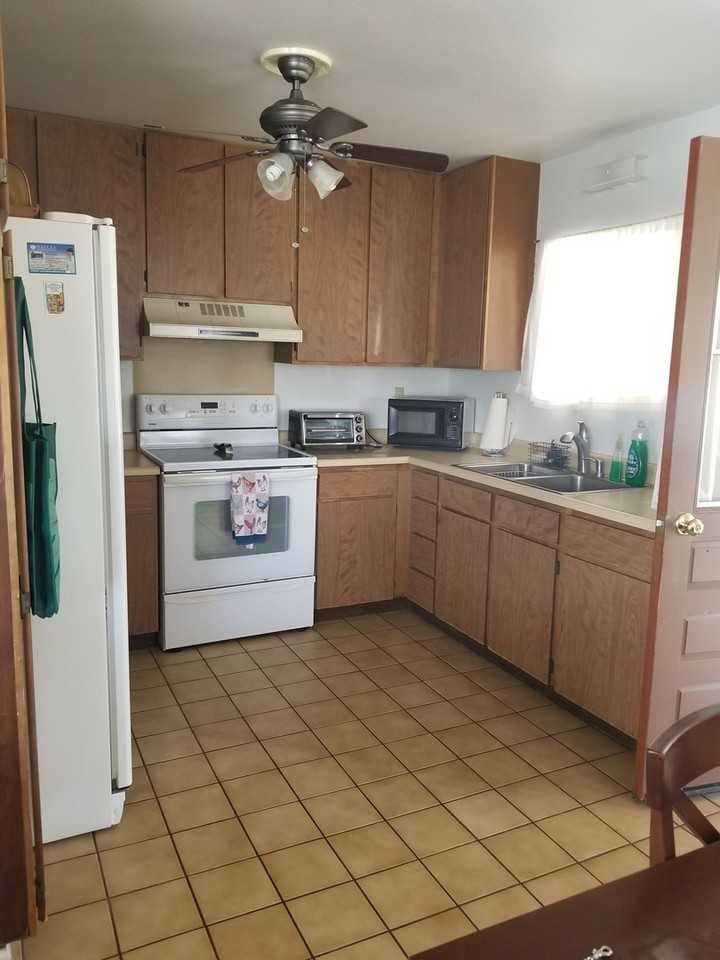 525 Pili Loko St - Photo 2 of 13