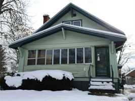 featured image of 606 E Stewart Ave