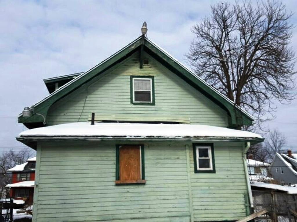 606 E Stewart Ave - Photo 2 of 34