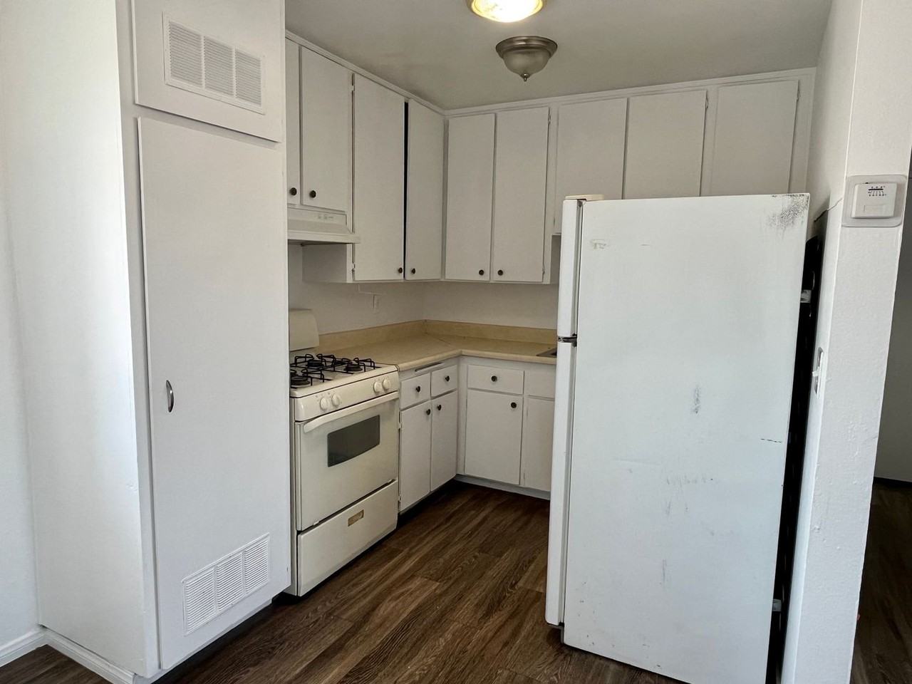 324 Zenith St #4 - Photo 6 of 12