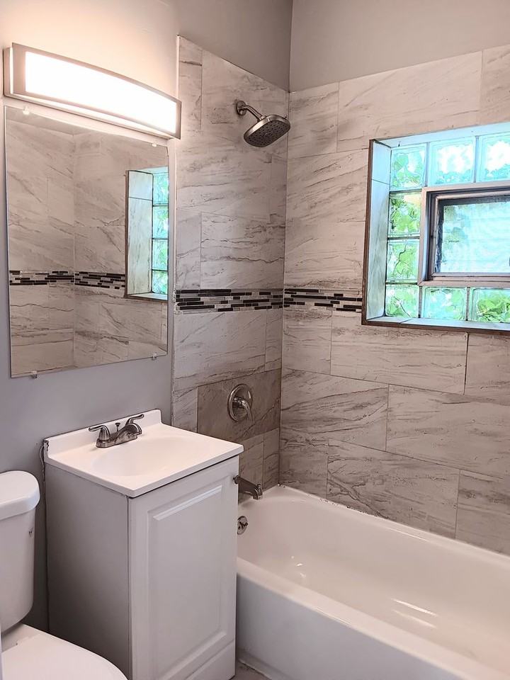 3727 Guthrie St - Photo 4 of 13