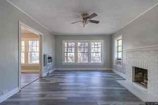 700 Lindsey Lane - Photo 1 of 1