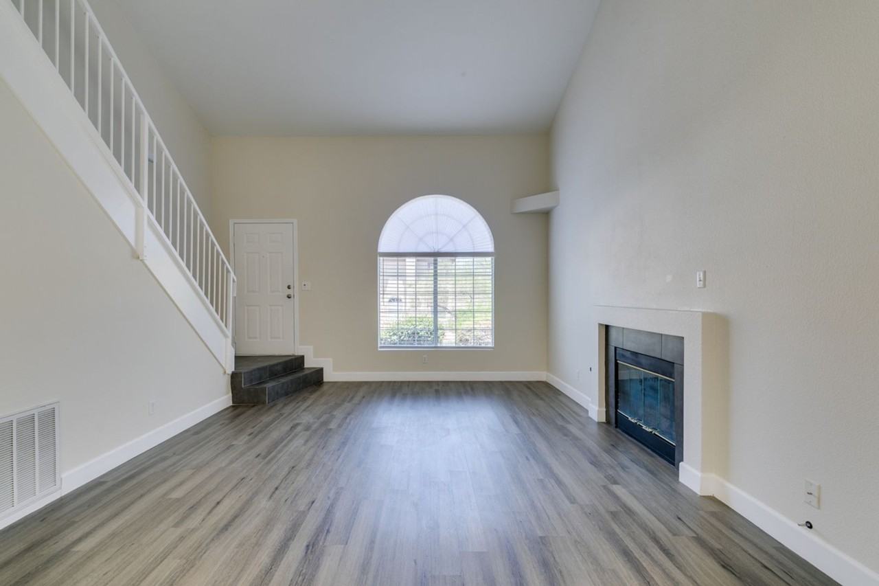 2609 Orchard Meadows Ave - Photo 2 of 43