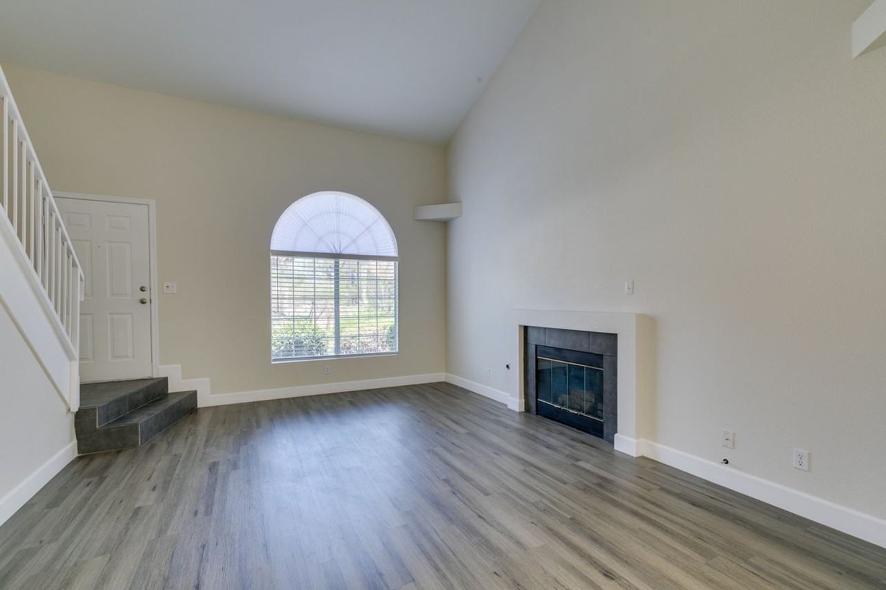 2609 Orchard Meadows Ave - Photo 3 of 43