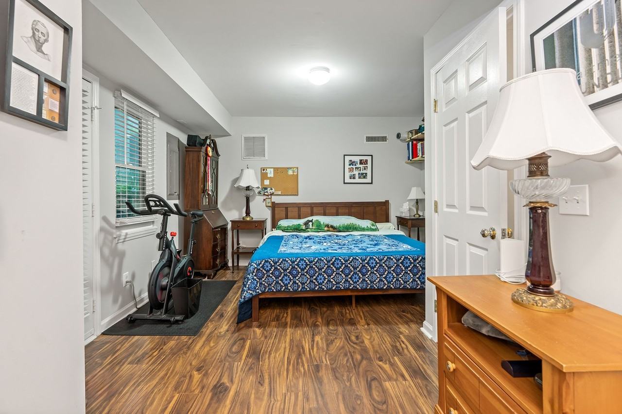 208 Fan Branch Ln - Photo 6 of 20