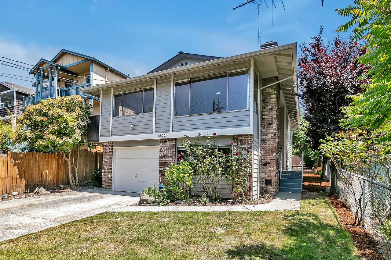 8832 20th Ave Sw - Photo 2 of 25