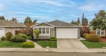 featured image of 3982 Lucero St