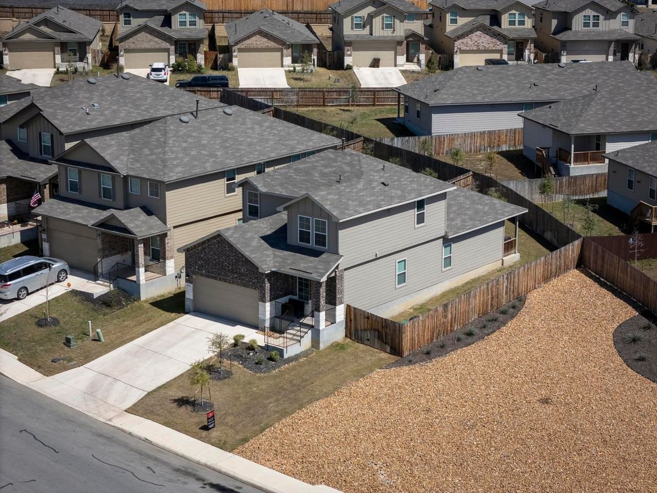 6424 Embankment Road - Photo 5 of 43