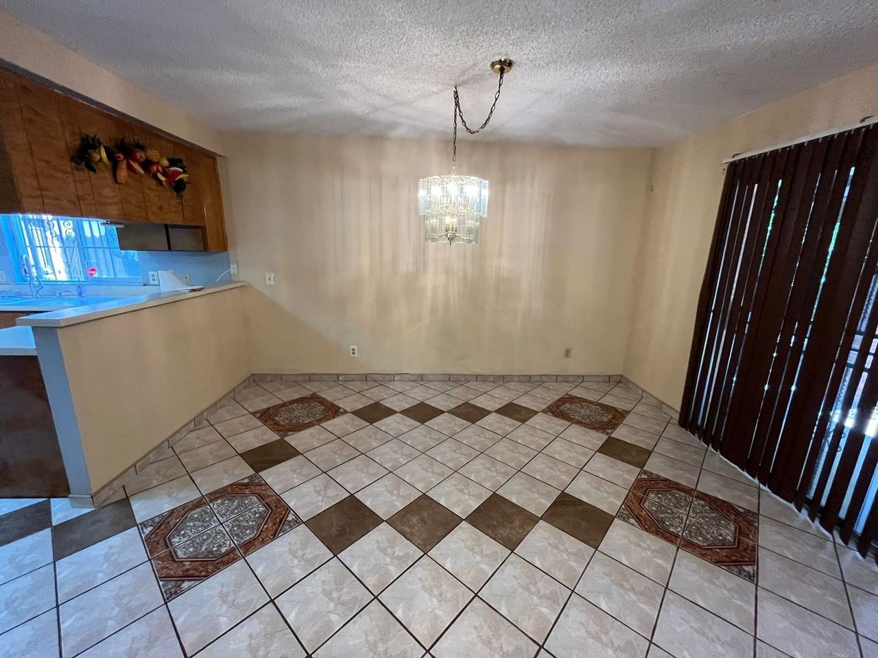 1151 N Patsy Dr - Photo 3 of 13