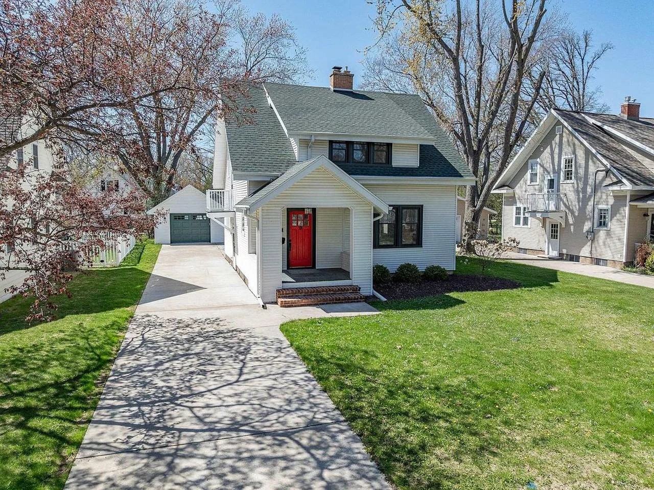 803 Lawton Pl - Photo 2 of 38