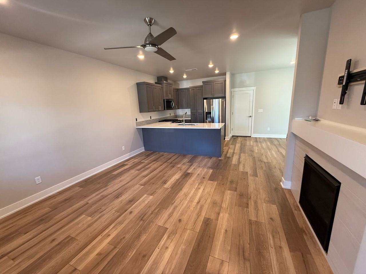 3015 Ne Red Jasper Pl - Photo 7 of 22