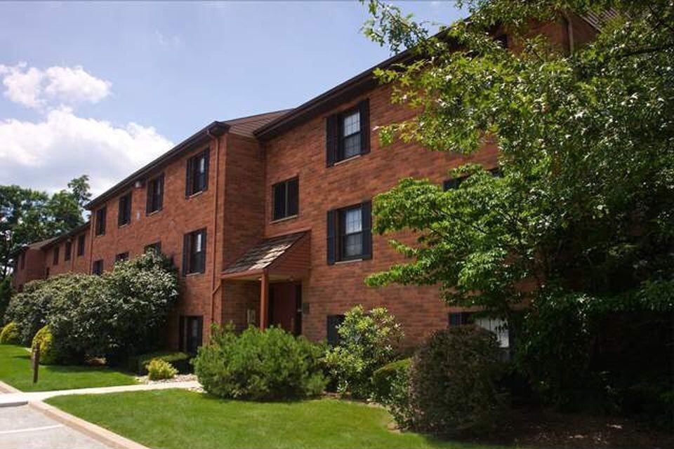 Beacon Hill 20 - Photo 2 of 45