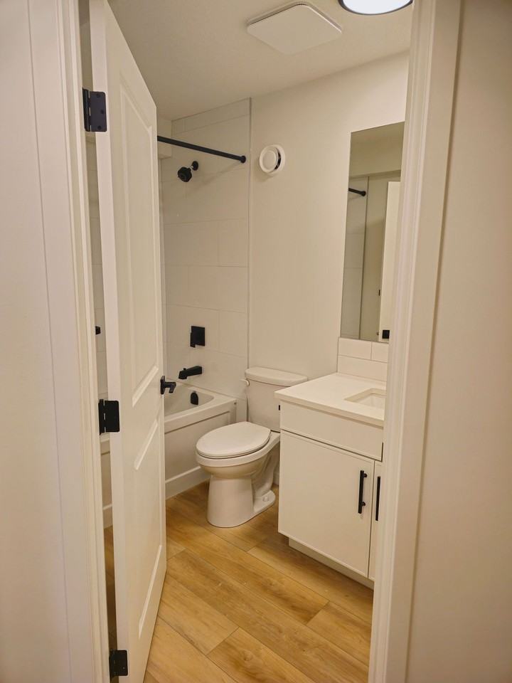 12133 46 Street NW #12133BS - Photo 6 of 15