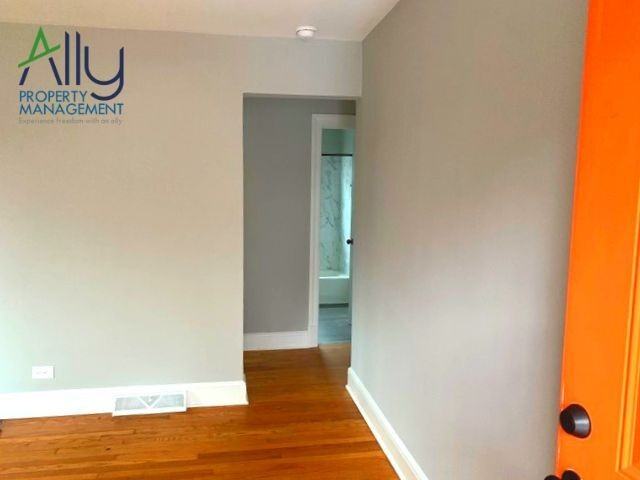 1210 Cherry Avenue Unit A - Photo 3 of 10