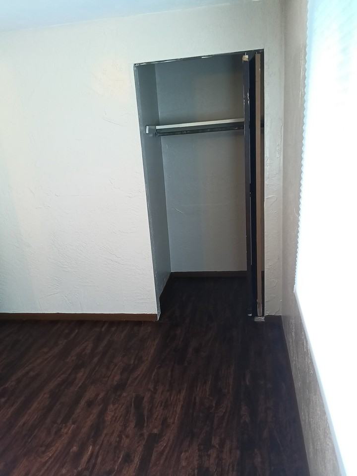 200 North Street - Photo 6 of 16