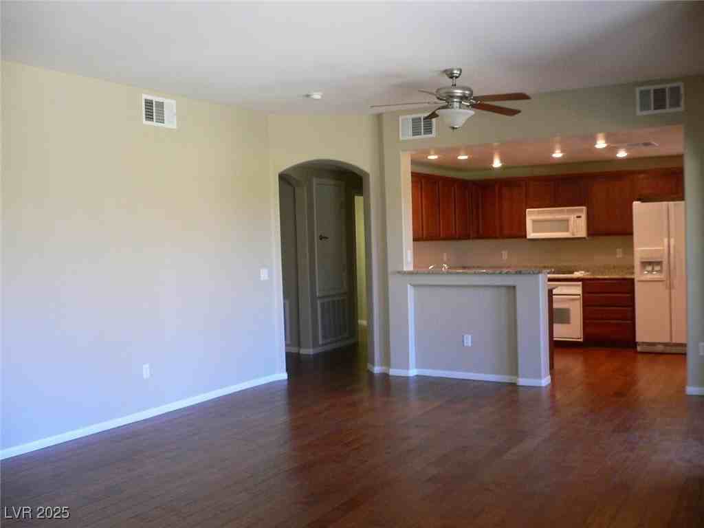 11830 Portina Dr #2031 - Photo 6 of 23