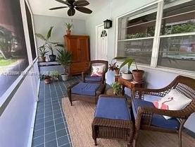 200 Ne 12th Ave #7A - Photo 1 of 1