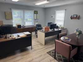 featured image of 800 Park Ave