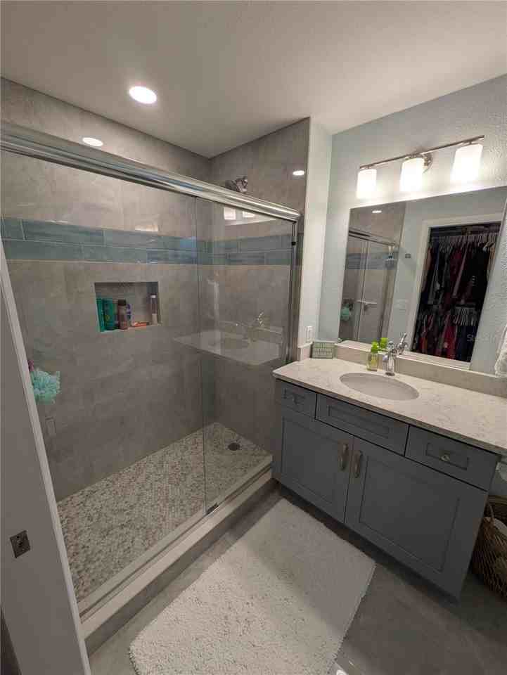 830 E 18th Ave - Photo 4 of 10