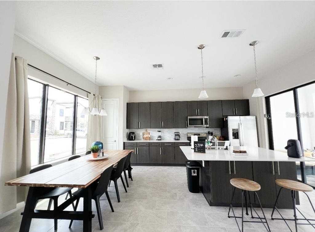 175 Villa Domani Cir - Photo 2 of 12