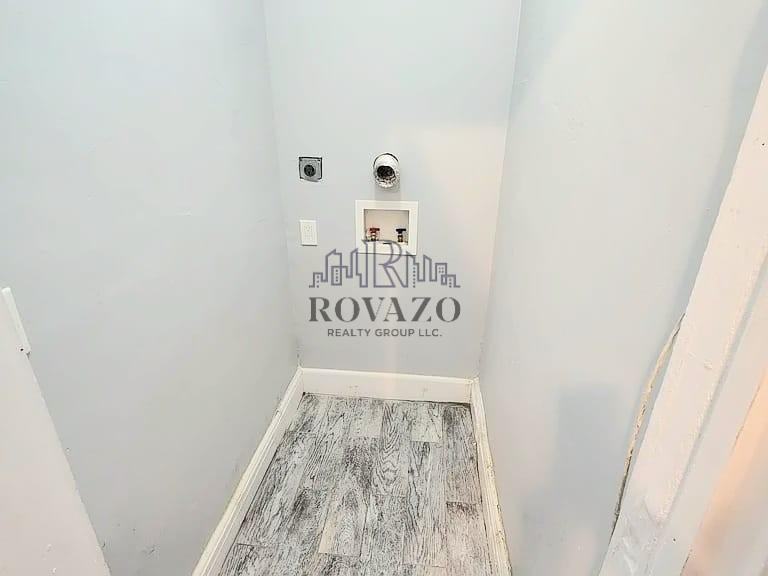 372 S 20th St #8 - Photo 6 of 6