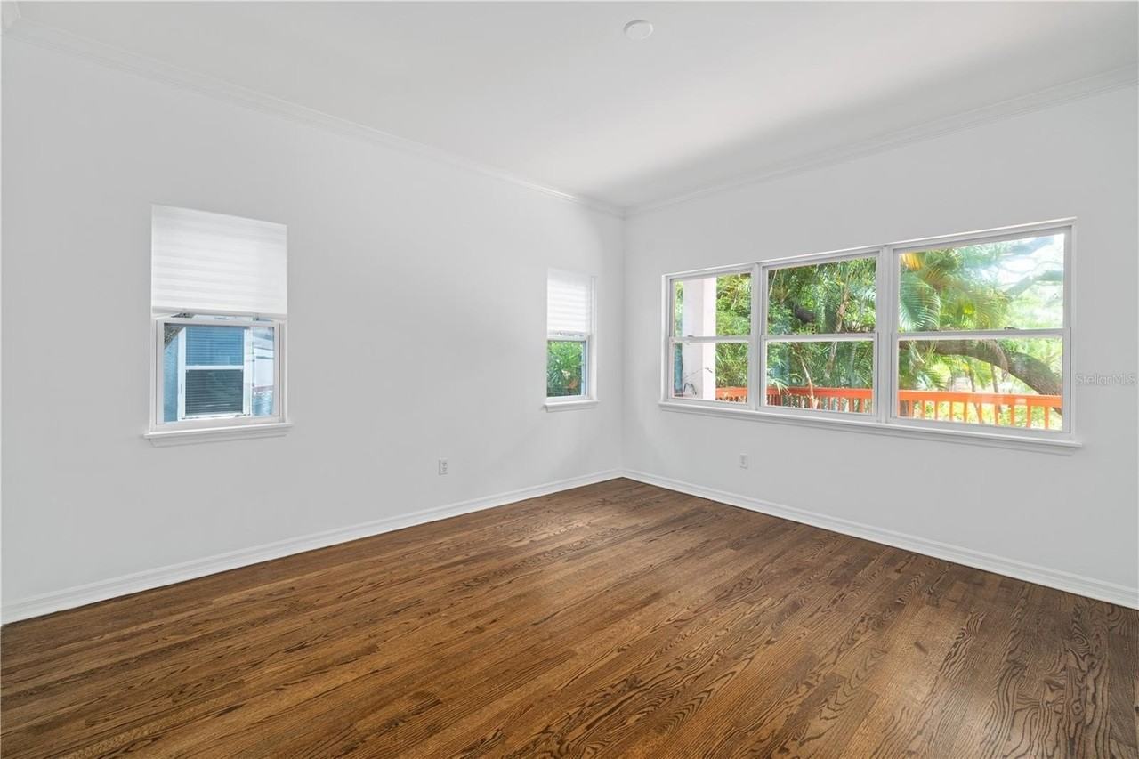 2709 W Bay Ave - Photo 6 of 43