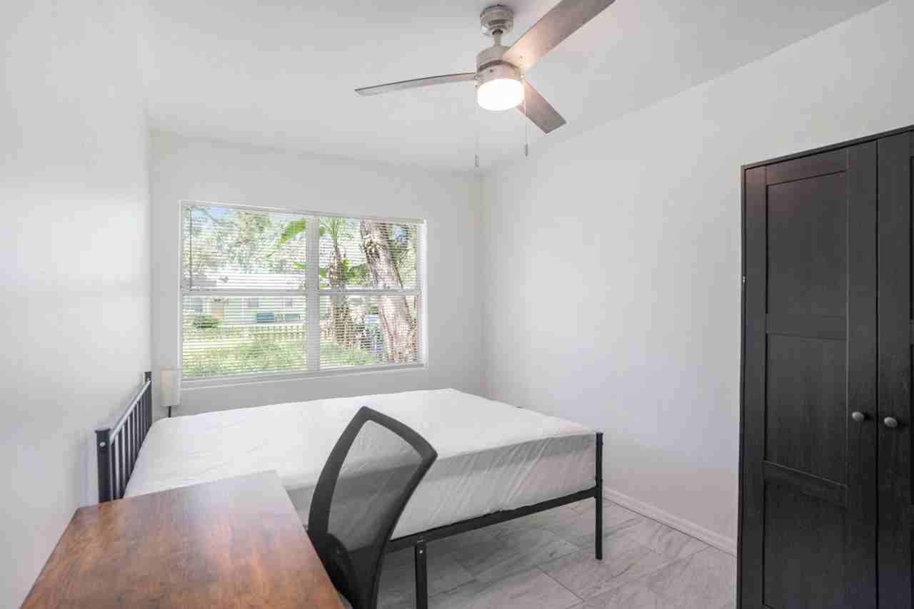 E 145th Ave - Photo 4 of 5