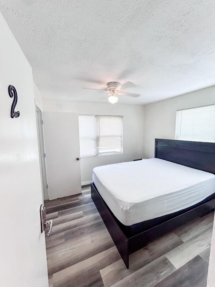 E Fern St - Photo 6 of 6