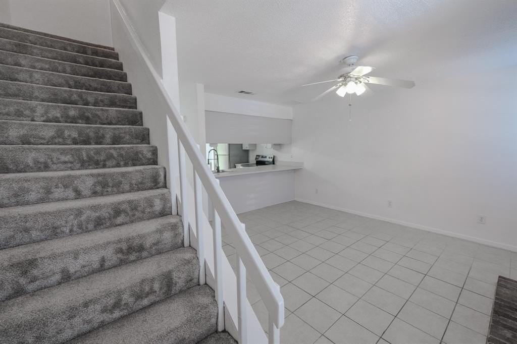 1032 Mckinley St #A - Photo 2 of 14