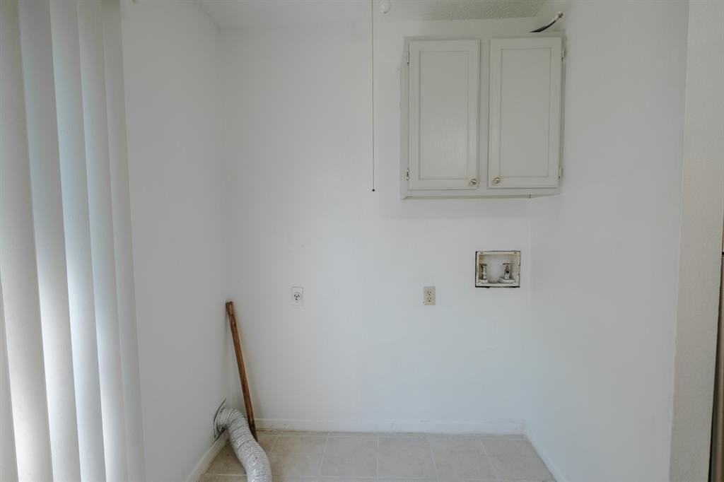 1032 Mckinley St #A - Photo 7 of 14