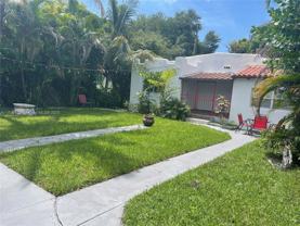 20 Nw 45th St #B - Photo 1 of 1