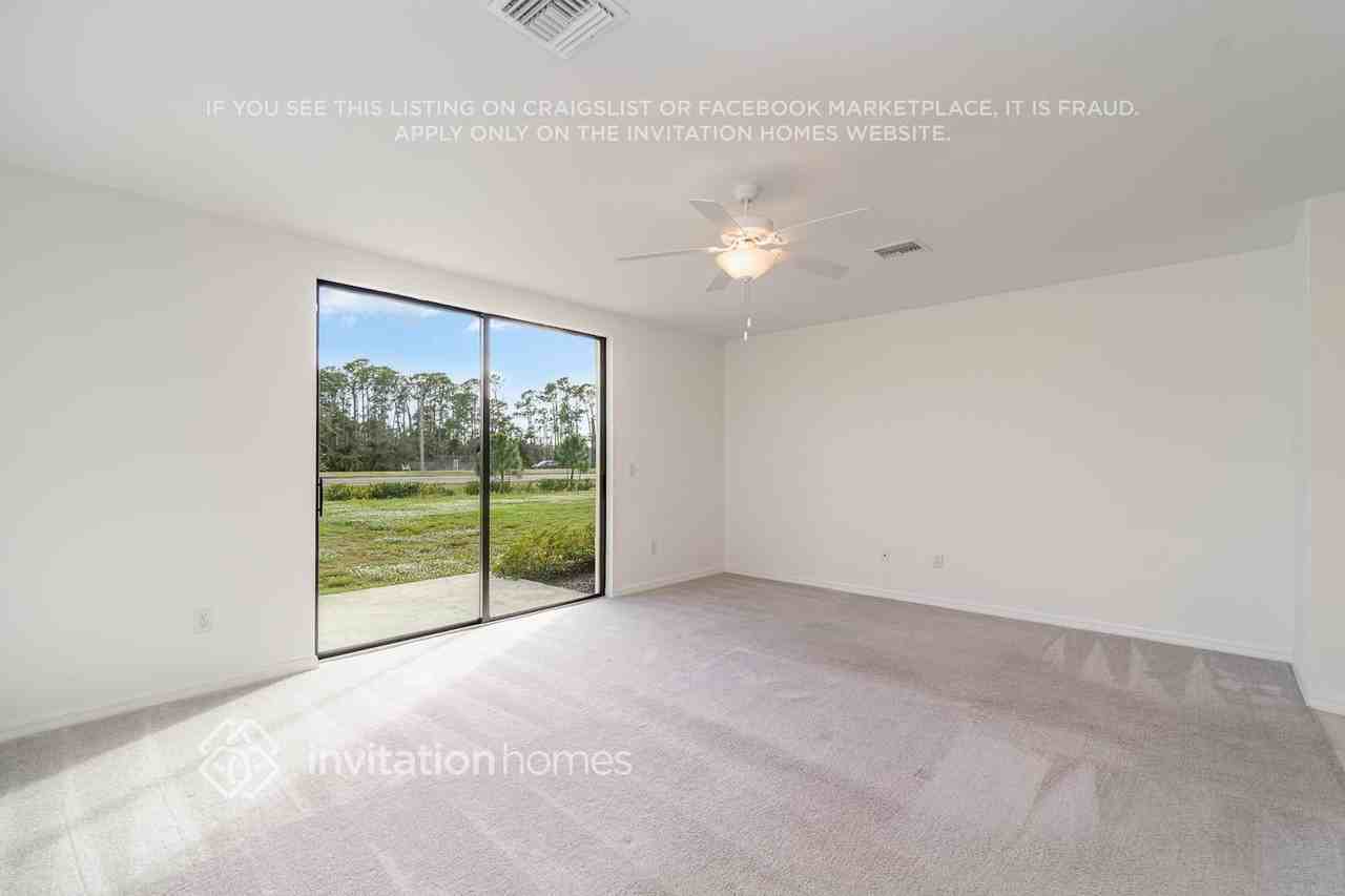 1915 E Landings Way - Photo 6 of 34