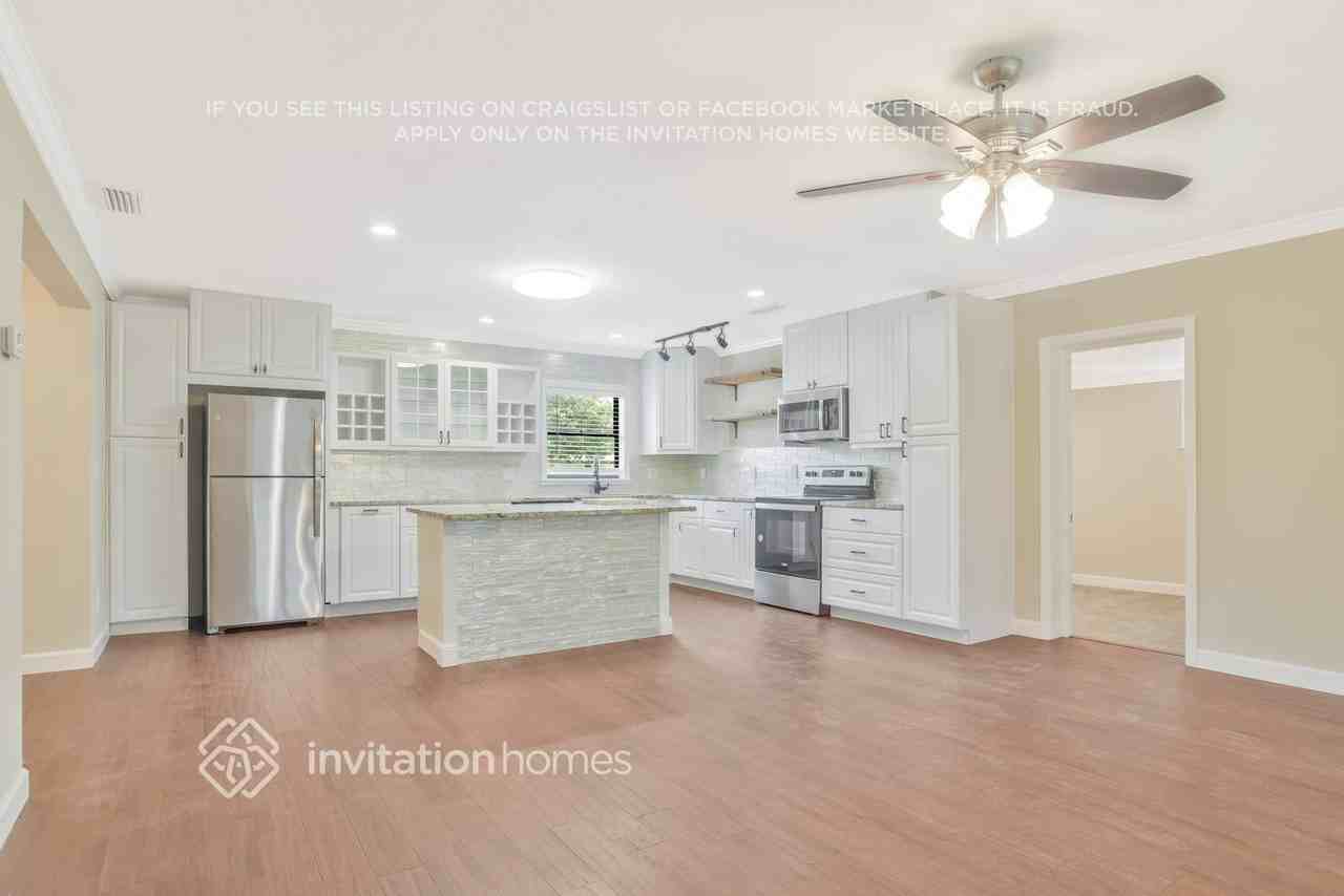 5414 Chenault Ave - Photo 4 of 28