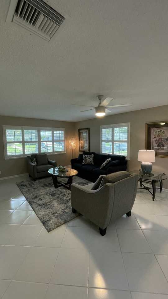 10140 South 44th Drive #372 - Photo 4 of 19