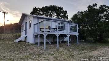 featured image of 560 Mountain Dr #29