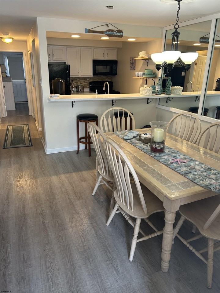 104 S Frankfort Ave - Photo 6 of 15