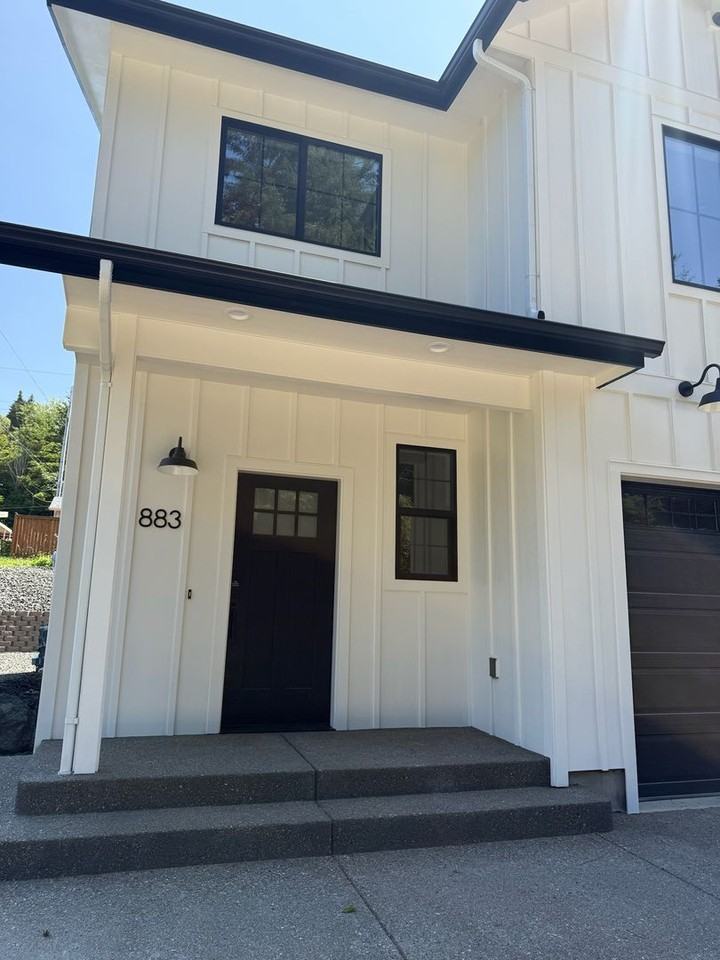 883 Wall St - Photo 2 of 29