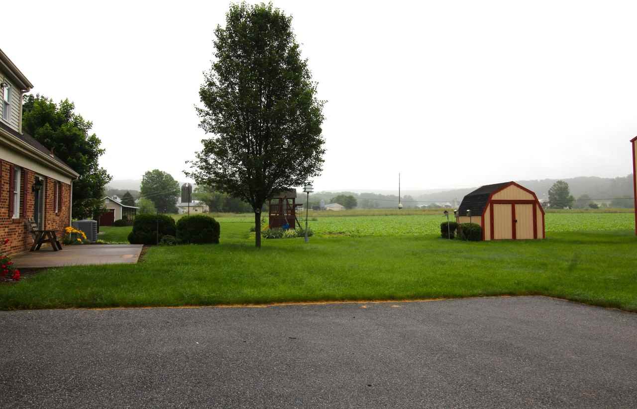 522 Overlys Grove Rd - Photo 3 of 17