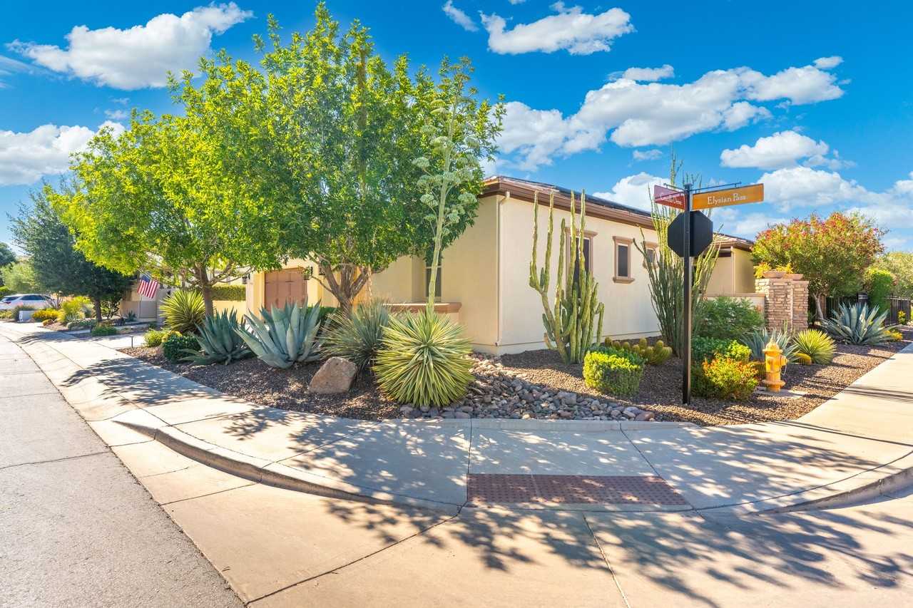 1684 E Elysian Pass - Photo 5 of 37