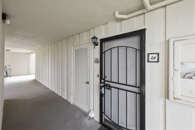 620 W Solana Cir #1A - Photo 7 of 25