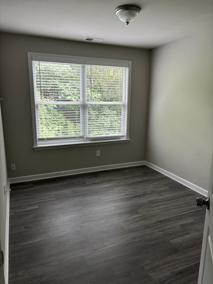 8331 Triple Crown Dr - Photo 3 of 15