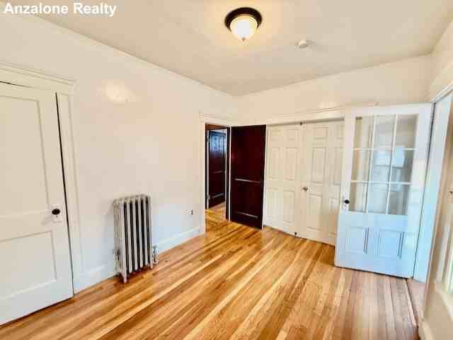 268 Willis Ave - Photo 3 of 23