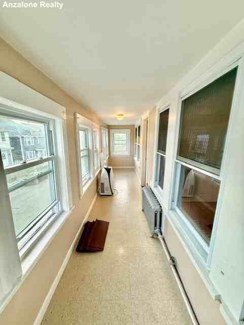 268 Willis Ave - Photo 5 of 23