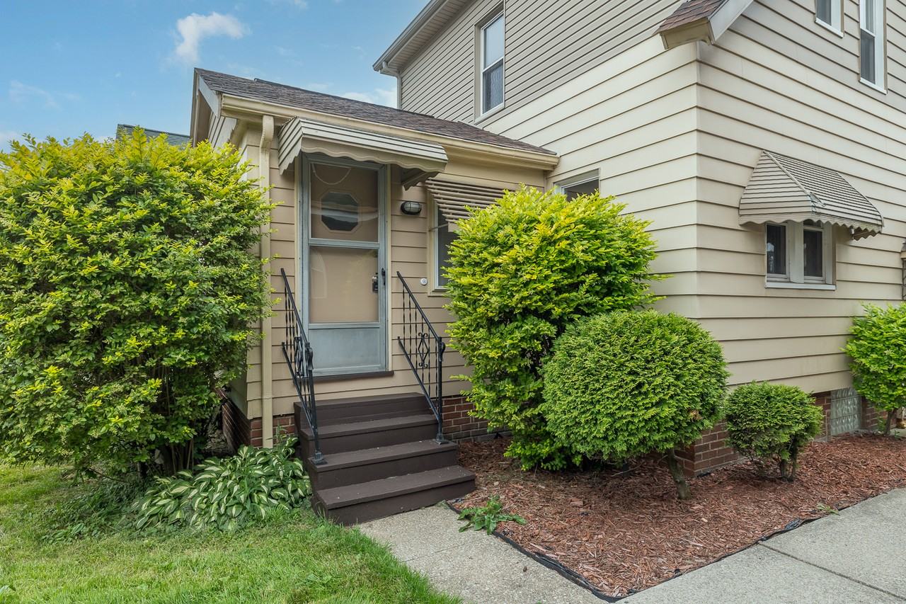 9414 Dorothy Ave - Photo 3 of 25