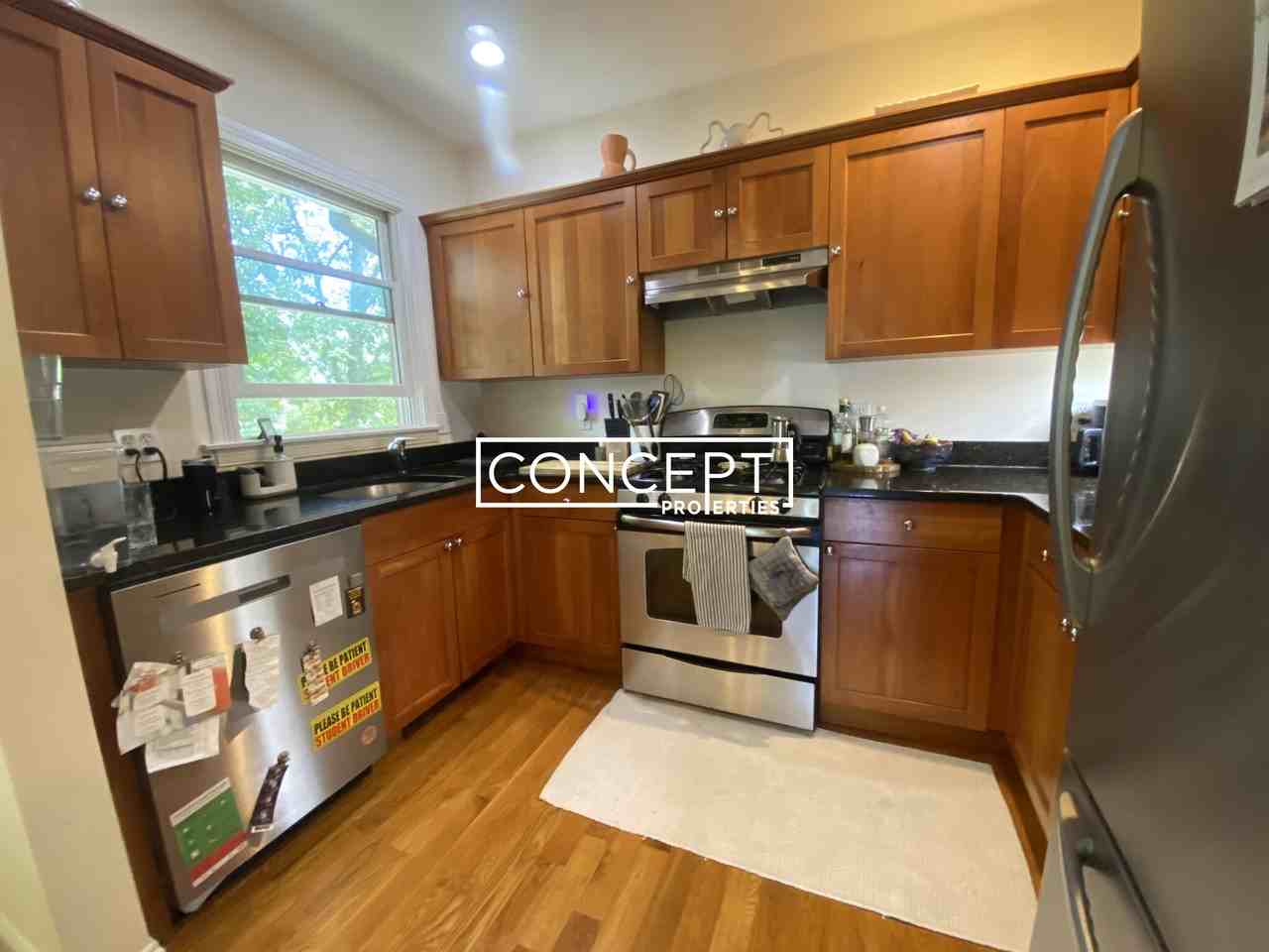 10 Selkirk Rd #3CP - Photo 3 of 13