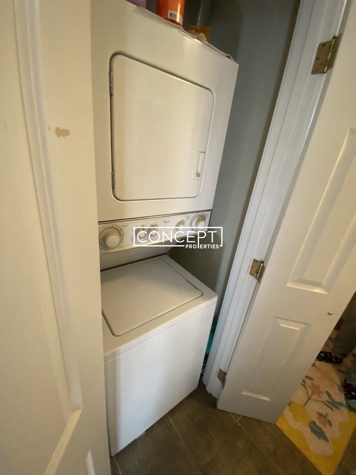 10 Selkirk Rd #3CP - Photo 5 of 13