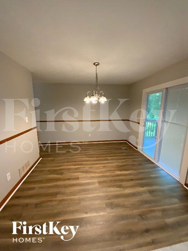 6646 Birchwood Ct - Photo 2 of 11