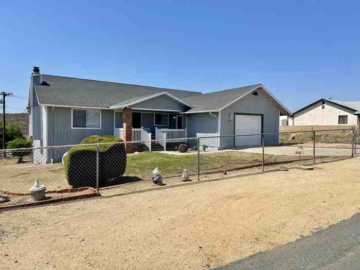 28121 West Dr - Photo 3 of 50